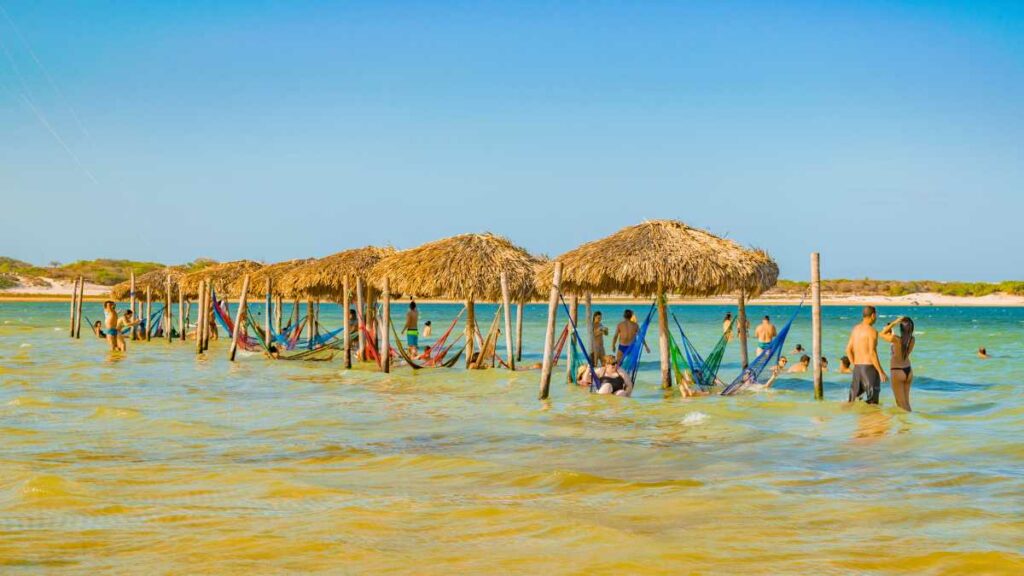 praias brasileiras para quem quer aproveitar os dias de descanso