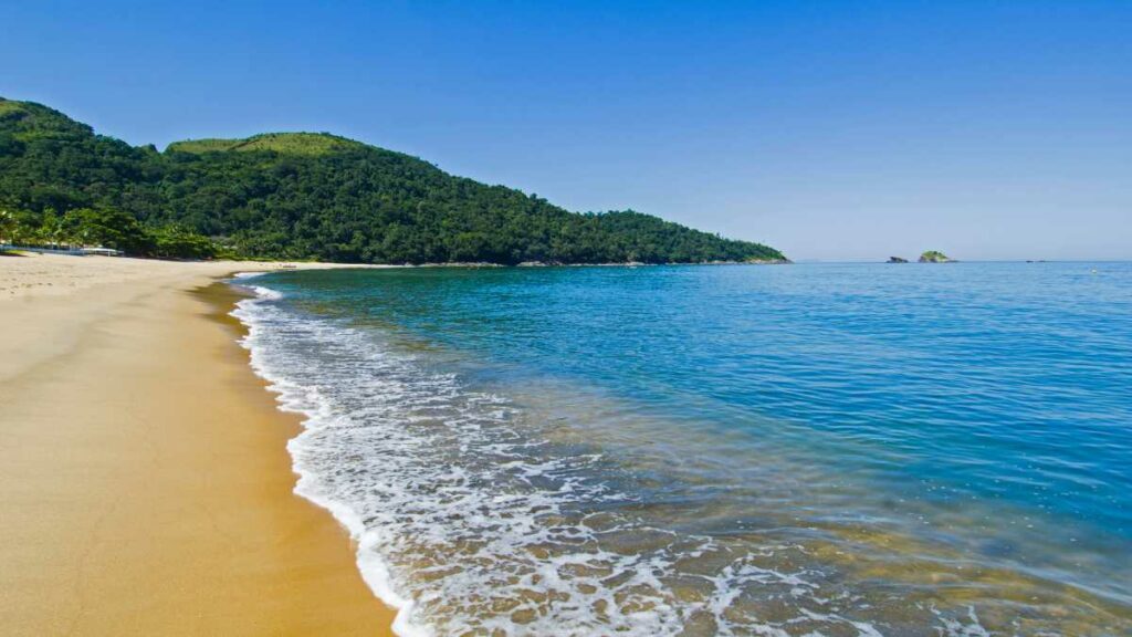 praias brasileiras para visitar e curtir o verão
