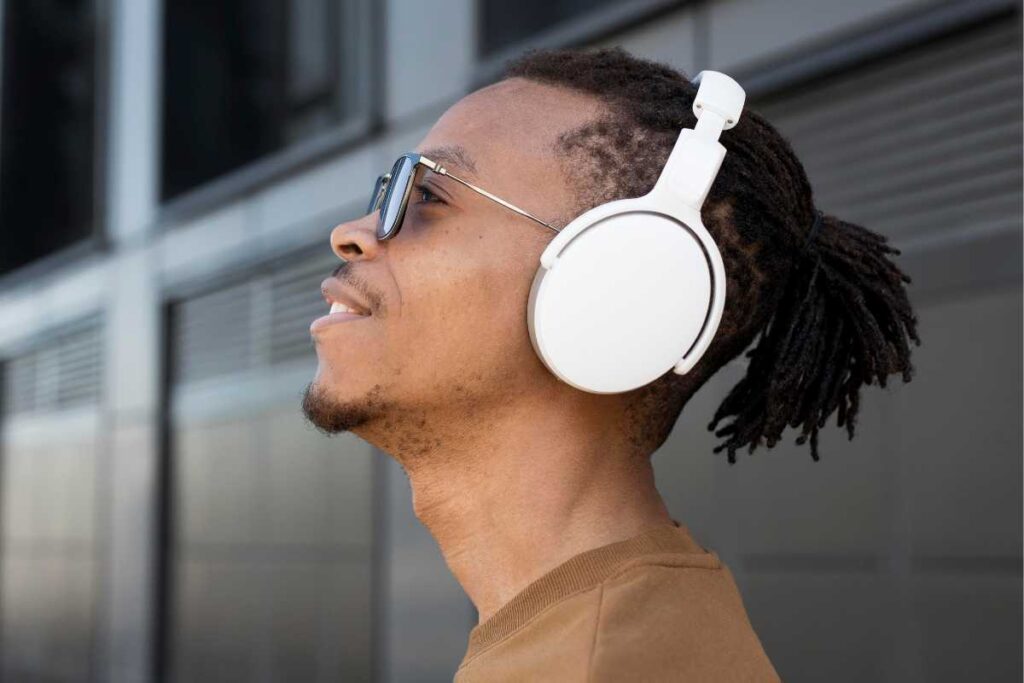 Fones de ouvido para diferentes estilos de vida: qual escolher